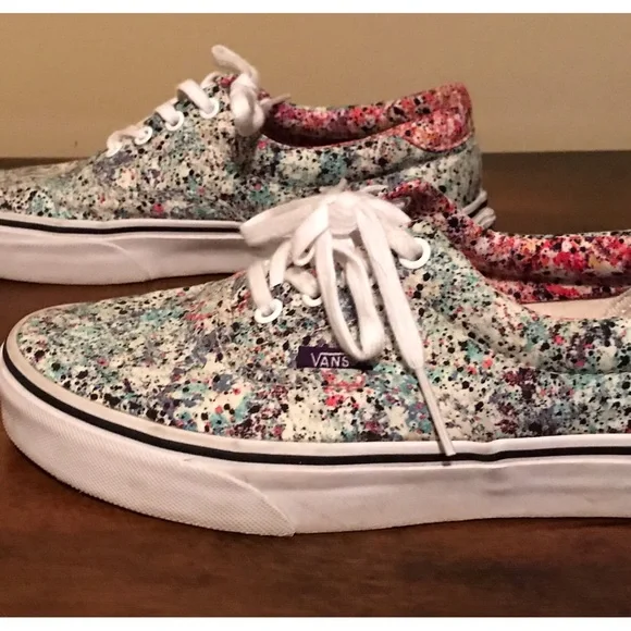 Vans x Liberty women’s shoes - Picture 2 of 6